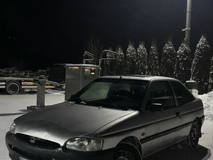 Серый Форд Эскорт, объемом двигателя 1.4 л и пробегом 100 тыс. км за 850 $, фото 1 на Automoto.ua