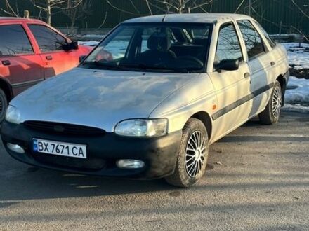 Серый Форд Эскорт, объемом двигателя 1.4 л и пробегом 206 тыс. км за 1100 $, фото 1 на Automoto.ua