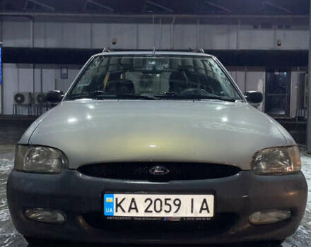 Серый Форд Эскорт, объемом двигателя 1.6 л и пробегом 602 тыс. км за 3000 $, фото 1 на Automoto.ua