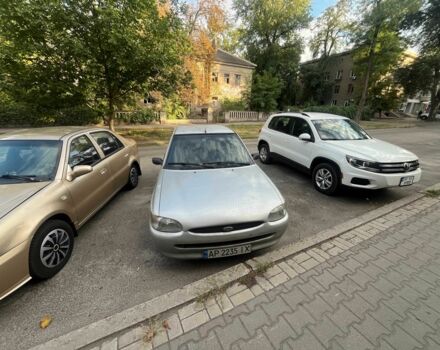 Сірий Форд Ескорт, об'ємом двигуна 1.3 л та пробігом 3 тис. км за 784 $, фото 1 на Automoto.ua