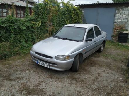 Форд Ескорт 1997 у Запоріжжя на Automoto.ua Сірий Форд Ескорт, об'ємом двигуна 1.3 л та пробігом 258 тис. км за 1000 $, фото 1 на Automoto.ua