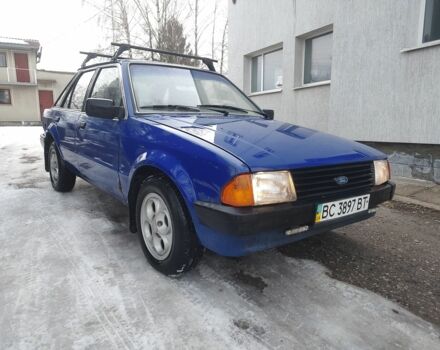 Синий Форд Эскорт, объемом двигателя 1.1 л и пробегом 77 тыс. км за 650 $, фото 4 на Automoto.ua