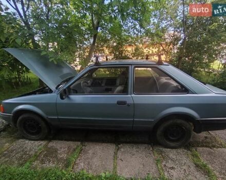 Синій Форд Ескорт, об'ємом двигуна 1.4 л та пробігом 478 тис. км за 1300 $, фото 5 на Automoto.ua