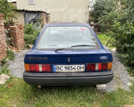 Синий Форд Эскорт, объемом двигателя 1.3 л и пробегом 3 тыс. км за 500 $, фото 3 на Automoto.ua