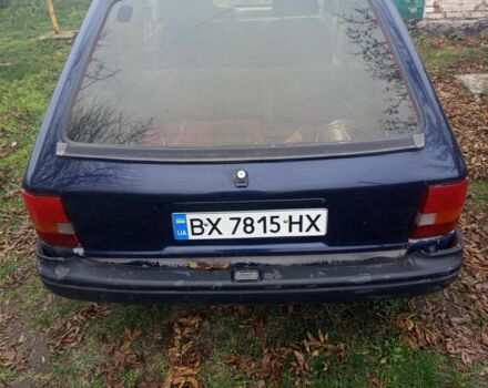 Синий Форд Эскорт, объемом двигателя 1.4 л и пробегом 777 тыс. км за 608 $, фото 1 на Automoto.ua