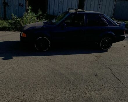 Синий Форд Эскорт, объемом двигателя 1.4 л и пробегом 117 тыс. км за 1100 $, фото 12 на Automoto.ua