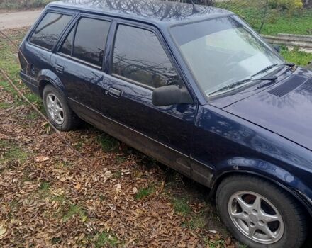 Синий Форд Эскорт, объемом двигателя 1.4 л и пробегом 777 тыс. км за 608 $, фото 3 на Automoto.ua