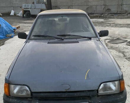 Синий Форд Эскорт, объемом двигателя 1.4 л и пробегом 210 тыс. км за 750 $, фото 8 на Automoto.ua