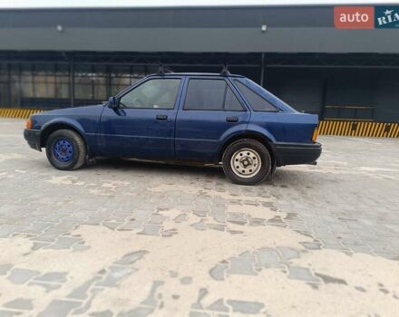 Синій Форд Ескорт, об'ємом двигуна 1.3 л та пробігом 250 тис. км за 700 $, фото 2 на Automoto.ua