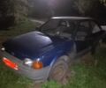 Синій Форд Ескорт, об'ємом двигуна 1.3 л та пробігом 260 тис. км за 2000 $, фото 1 на Automoto.ua