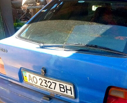 Синий Форд Эскорт, объемом двигателя 1.4 л и пробегом 430 тыс. км за 650 $, фото 6 на Automoto.ua