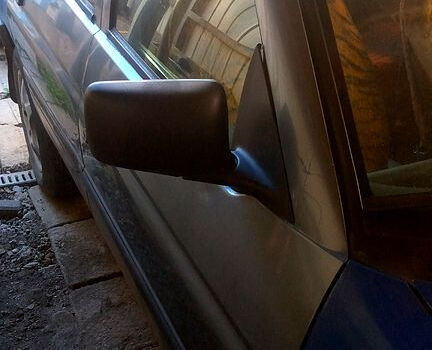 Синий Форд Эскорт, объемом двигателя 1.4 л и пробегом 430 тыс. км за 650 $, фото 3 на Automoto.ua