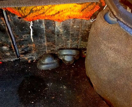 Синий Форд Эскорт, объемом двигателя 1.4 л и пробегом 430 тыс. км за 650 $, фото 8 на Automoto.ua