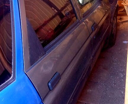 Синий Форд Эскорт, объемом двигателя 1.4 л и пробегом 430 тыс. км за 650 $, фото 7 на Automoto.ua