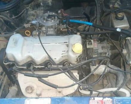 Синий Форд Эскорт, объемом двигателя 1.4 л и пробегом 300 тыс. км за 283 $, фото 6 на Automoto.ua