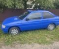 Синій Форд Ескорт, об'ємом двигуна 1.4 л та пробігом 300 тис. км за 673 $, фото 2 на Automoto.ua