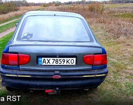 Синій Форд Ескорт, об'ємом двигуна 1.4 л та пробігом 200 тис. км за 810 $, фото 3 на Automoto.ua