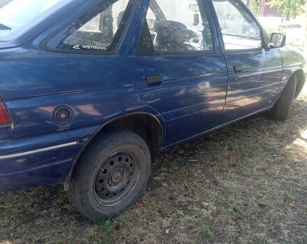 Синий Форд Эскорт, объемом двигателя 1 л и пробегом 200 тыс. км за 700 $, фото 5 на Automoto.ua