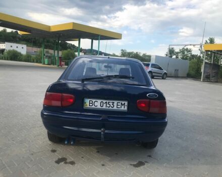 Синий Форд Эскорт, объемом двигателя 1.4 л и пробегом 130 тыс. км за 1000 $, фото 1 на Automoto.ua