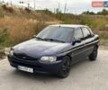 Синій Форд Ескорт, об'ємом двигуна 1.4 л та пробігом 127 тис. км за 1600 $, фото 1 на Automoto.ua