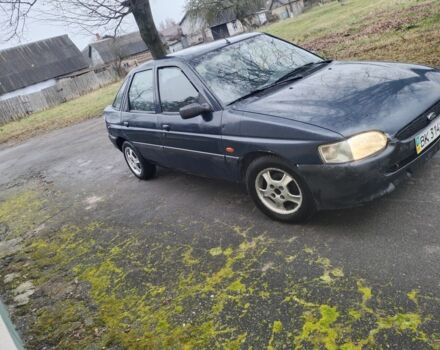 Синий Форд Эскорт, объемом двигателя 0 л и пробегом 300 тыс. км за 750 $, фото 2 на Automoto.ua