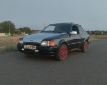 Синий Форд Эскорт, объемом двигателя 2 л и пробегом 1 тыс. км за 1551 $, фото 6 на Automoto.ua