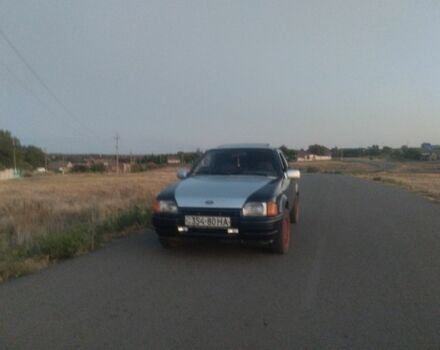 Синий Форд Эскорт, объемом двигателя 2 л и пробегом 1 тыс. км за 1551 $, фото 1 на Automoto.ua