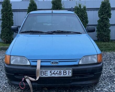 Синий Форд Эскорт, объемом двигателя 1.4 л и пробегом 136 тыс. км за 400 $, фото 1 на Automoto.ua