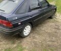 Синий Форд Эскорт, объемом двигателя 1.4 л и пробегом 100 тыс. км за 700 $, фото 3 на Automoto.ua