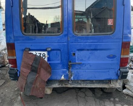 Синій Форд Ескорт, об'ємом двигуна 1.8 л та пробігом 333 тис. км за 30000 $, фото 2 на Automoto.ua
