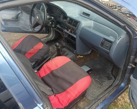 Синий Форд Эскорт, объемом двигателя 1 л и пробегом 1 тыс. км за 500 $, фото 1 на Automoto.ua