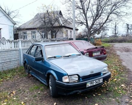 Синій Форд Ескорт, об'ємом двигуна 2 л та пробігом 111 тис. км за 700 $, фото 1 на Automoto.ua