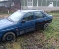 Синий Форд Эскорт, объемом двигателя 1.4 л и пробегом 150 тыс. км за 355 $, фото 2 на Automoto.ua