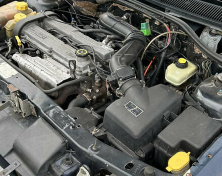 Синий Форд Эскорт, объемом двигателя 1.6 л и пробегом 62 тыс. км за 1500 $, фото 12 на Automoto.ua