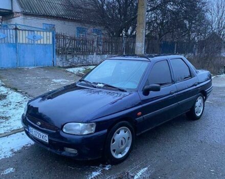 Синий Форд Эскорт, объемом двигателя 1.6 л и пробегом 300 тыс. км за 1400 $, фото 18 на Automoto.ua