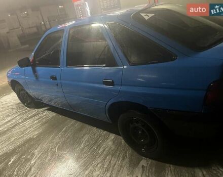 Синий Форд Эскорт, объемом двигателя 1.6 л и пробегом 55 тыс. км за 1800 $, фото 3 на Automoto.ua