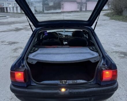 Синій Форд Ескорт, об'ємом двигуна 1.3 л та пробігом 250 тис. км за 890 $, фото 15 на Automoto.ua