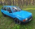 Синій Форд Ескорт, об'ємом двигуна 1.6 л та пробігом 100 тис. км за 900 $, фото 1 на Automoto.ua