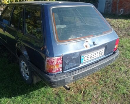 Синій Форд Ескорт, об'ємом двигуна 1.3 л та пробігом 200 тис. км за 800 $, фото 1 на Automoto.ua