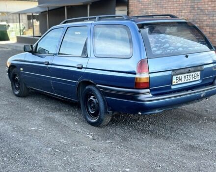 Синий Форд Эскорт, объемом двигателя 1.6 л и пробегом 220 тыс. км за 1099 $, фото 4 на Automoto.ua