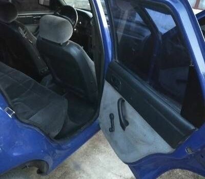 Синий Форд Эскорт, объемом двигателя 1.4 л и пробегом 34 тыс. км за 1600 $, фото 6 на Automoto.ua