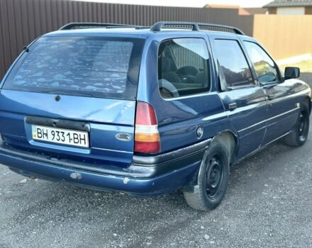 Синий Форд Эскорт, объемом двигателя 1.6 л и пробегом 220 тыс. км за 1099 $, фото 3 на Automoto.ua