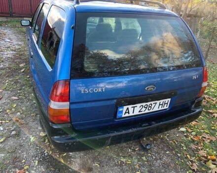 Синій Форд Ескорт, об'ємом двигуна 1.6 л та пробігом 3 тис. км за 1100 $, фото 2 на Automoto.ua