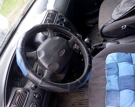 Синій Форд Ескорт, об'ємом двигуна 1.4 л та пробігом 300 тис. км за 1150 $, фото 6 на Automoto.ua