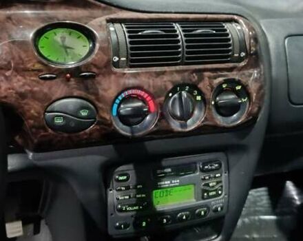 Синій Форд Ескорт, об'ємом двигуна 1.6 л та пробігом 100 тис. км за 800 $, фото 10 на Automoto.ua