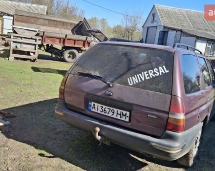 Синий Форд Эскорт, объемом двигателя 1.8 л и пробегом 250 тыс. км за 1600 $, фото 3 на Automoto.ua