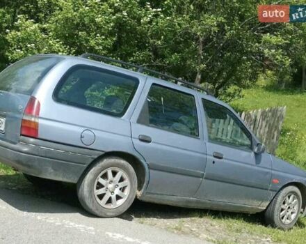 Синий Форд Эскорт, объемом двигателя 1.8 л и пробегом 500 тыс. км за 1100 $, фото 1 на Automoto.ua