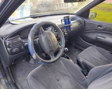 Синій Форд Ескорт, об'ємом двигуна 1.8 л та пробігом 300 тис. км за 1600 $, фото 4 на Automoto.ua