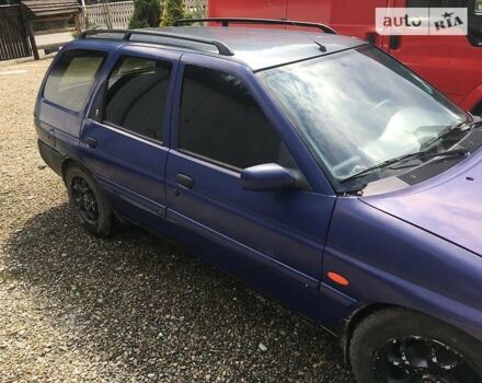 Синий Форд Эскорт, объемом двигателя 1.8 л и пробегом 78 тыс. км за 2098 $, фото 11 на Automoto.ua
