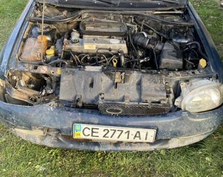 Синий Форд Эскорт, объемом двигателя 1.8 л и пробегом 58 тыс. км за 1000 $, фото 5 на Automoto.ua